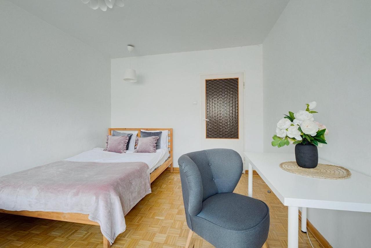 2 Bedroom Apt In Heart Of Warsaw Zgoda 9 Tv70 Exteriér fotografie